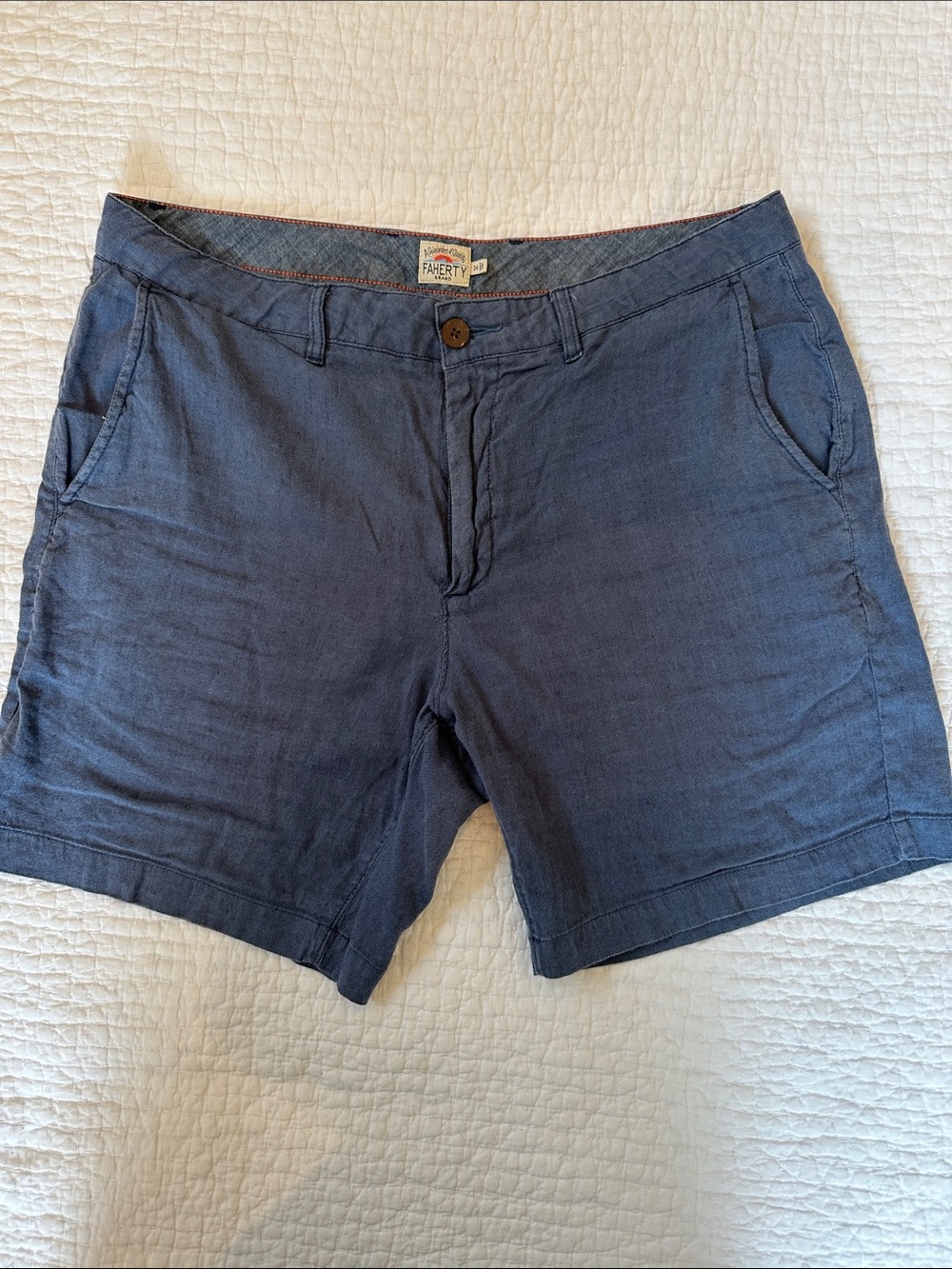 Faherty Indigo Linen-Blend Casual Shorts; size 34